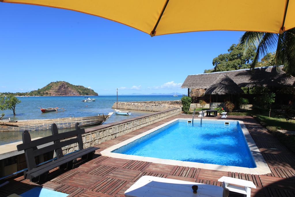 Ylang Hotel Ambondrona  Exterior photo