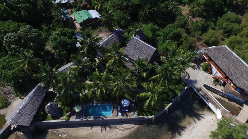 Ylang Hotel Ambondrona  Exterior photo